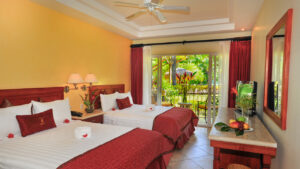 Hotel Tamarindo Diria Lagoon Room at tamarindo surf camp
