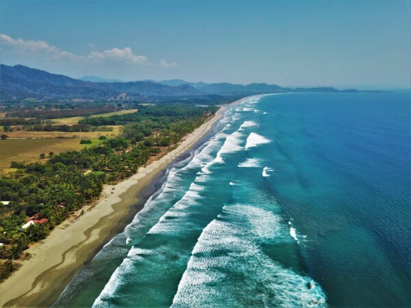 Costa Rica Waves & Beaches