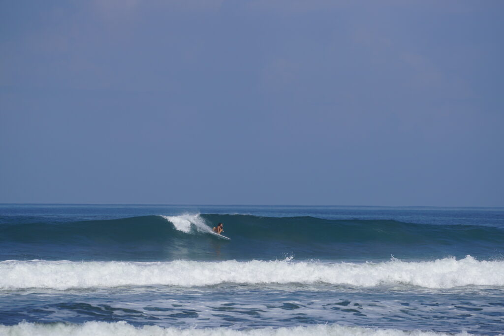 Perfect waves with Costa Rica Surf Trip