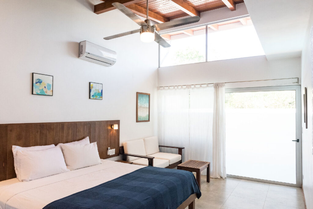 Ride On Nosara Queens room Downstairs