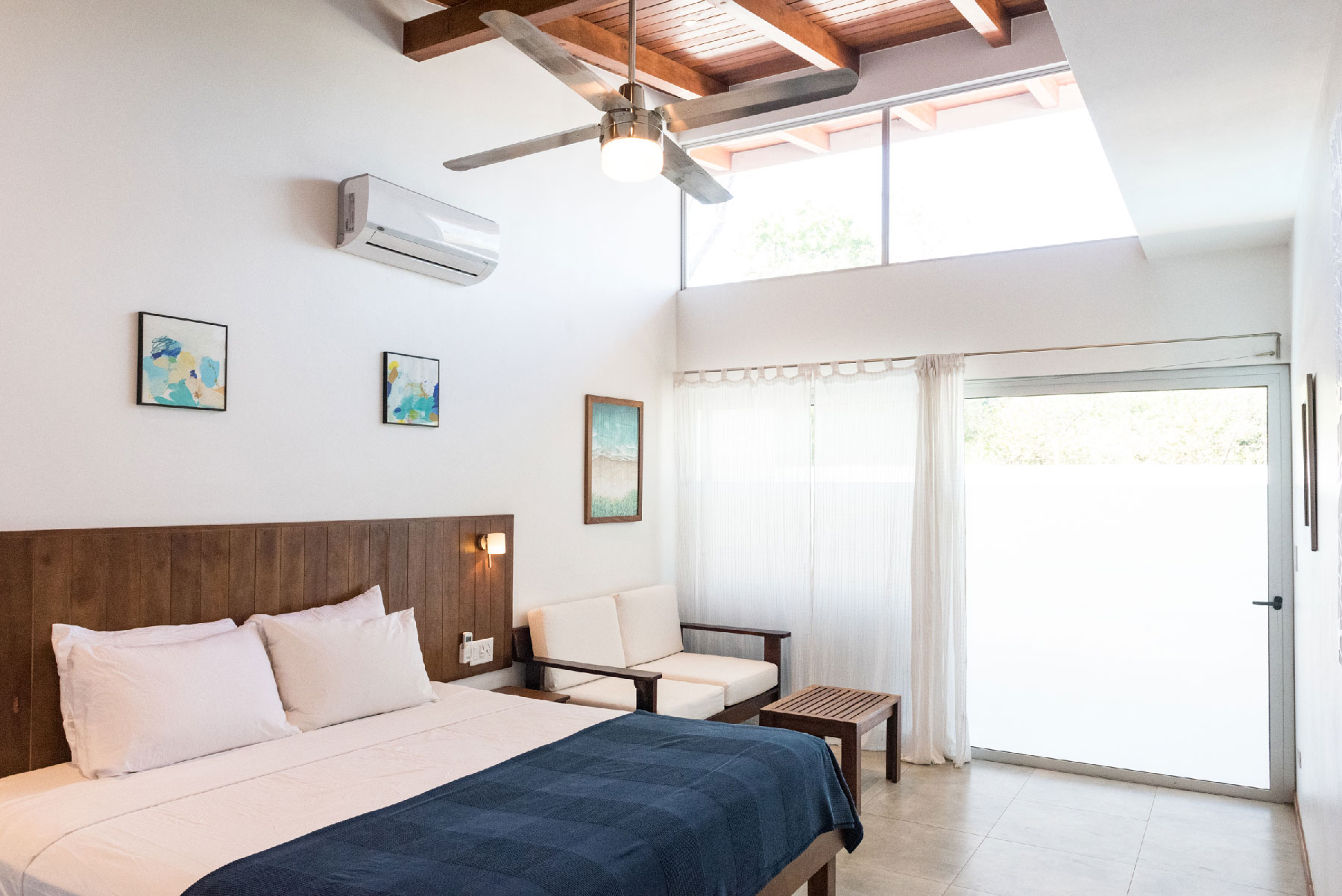 Ride On Nosara Queens room Downstairs