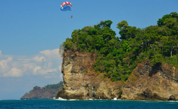 Manuel Antonio Catamaran views