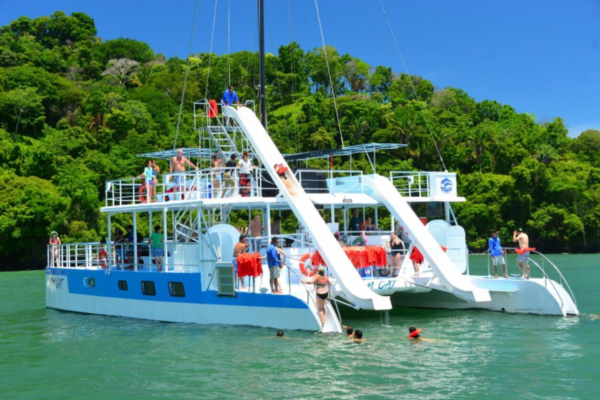 Manuel Antonio Catamaran slides boat trip