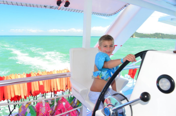 Manuel Antonio Catamaran family friendly