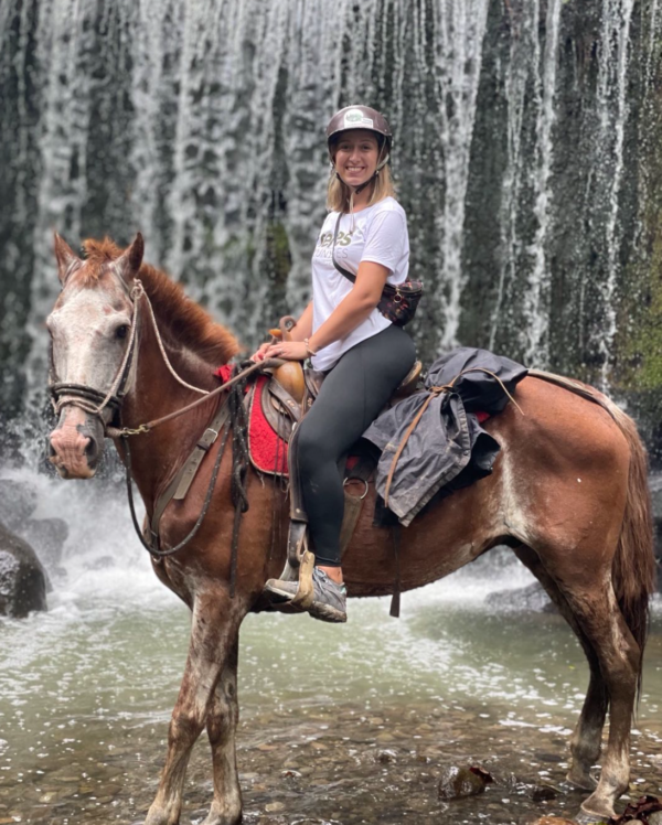 La Fortuna horseback riding tour with waterfalls