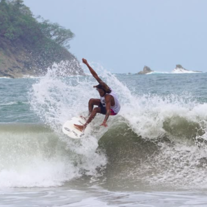 Jairo Zuniga surf tournament playa samara